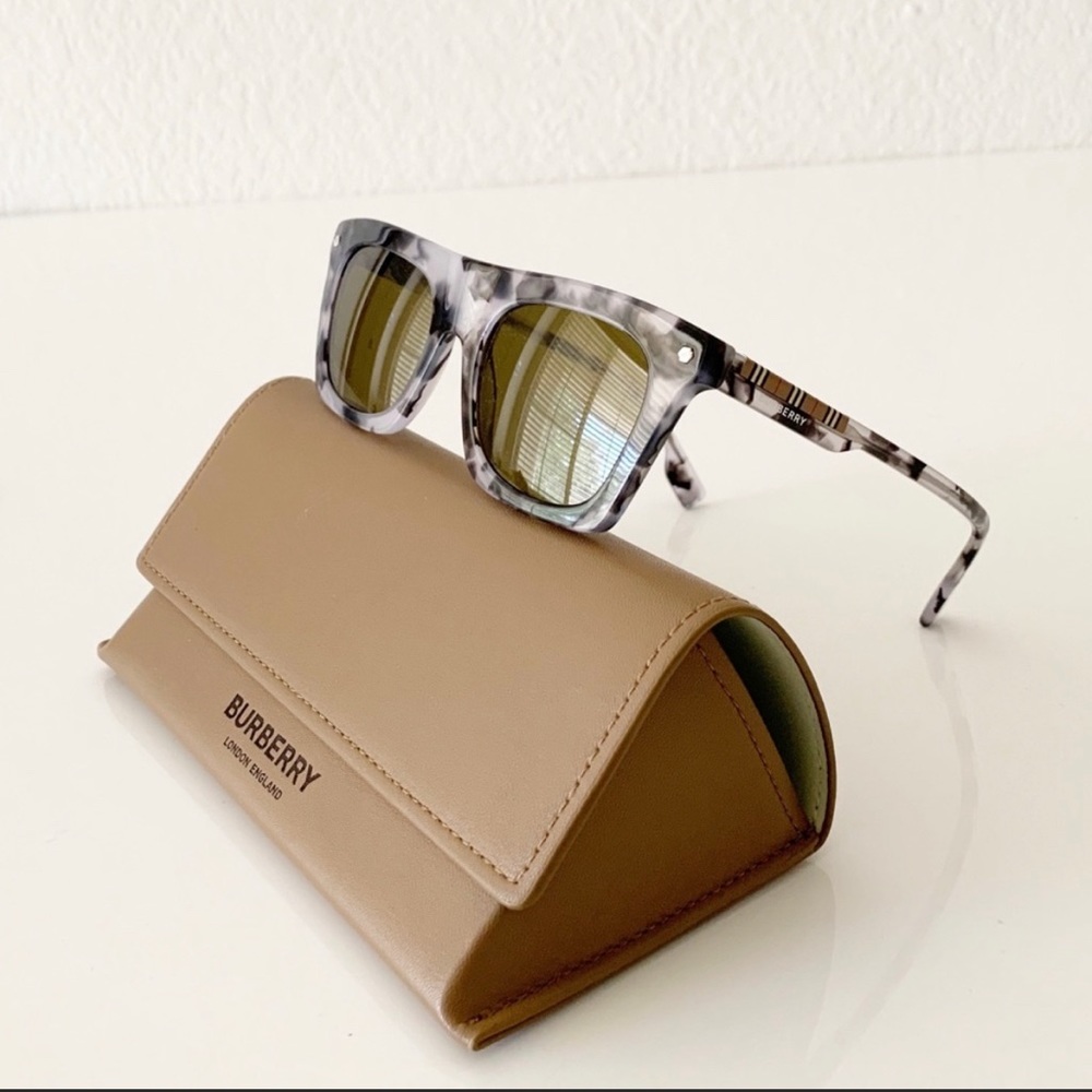 Burberry Sunglasses, New - Picture 7 of 14